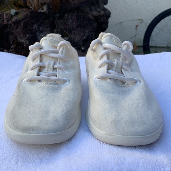 Allbirds | Natural White Wool Runners Women’s 9 - Picture 5 of 15